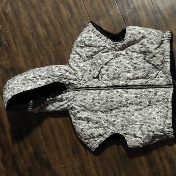 Reversiable vest - Picture 2 of 2